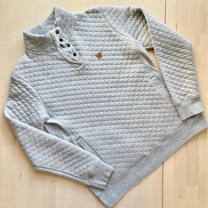 Tentree Tulita 1/4 Snap Top Quilted in “Lunar Rock” gray